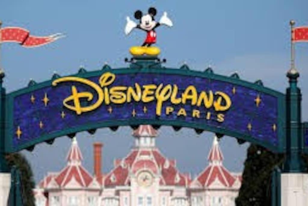 Coeur De Ville Avec Parking+Gare A Proximite De Disney Et Paris Lagny 외부 사진